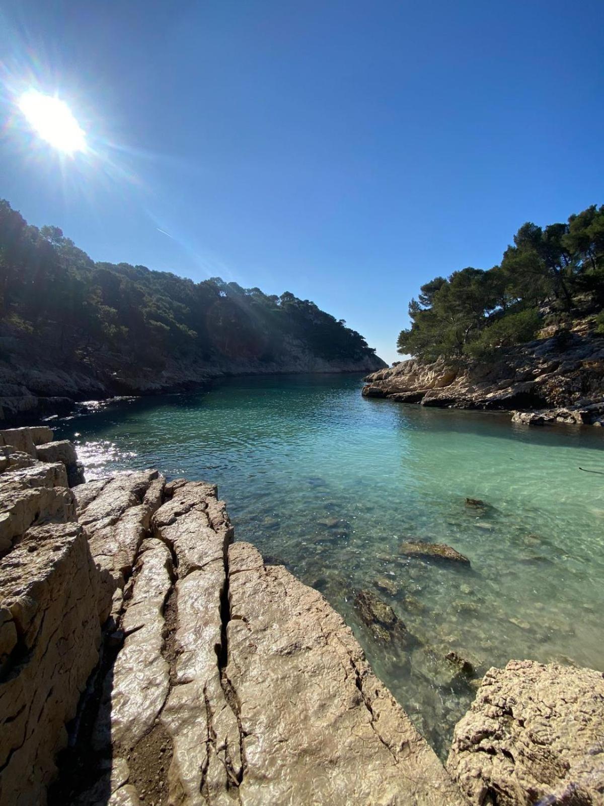 Un Petit Coin Au Calme Hotel Carnoux-en-Provence Bagian luar foto